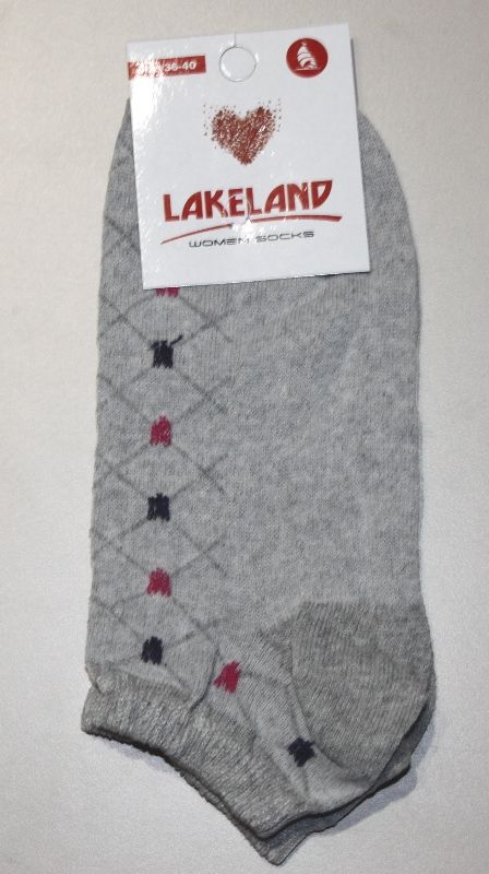 Женские носки Lakeland серые с принтом Женские носки Lakeland серые с принтом из 3
